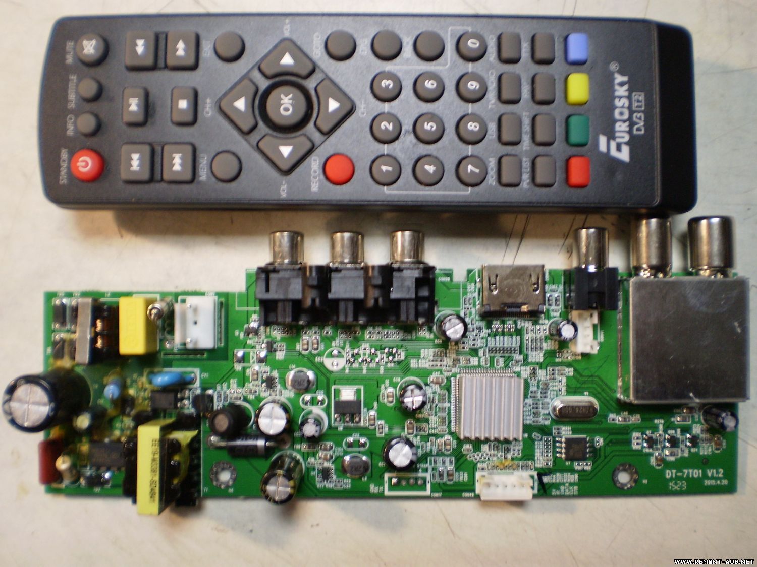 Приставки dvb t2 dvb c. TV-тюнер Eurosky es-3021. Приставка DVB-t2 Openbox. Т2 тюнер опенбокс. Eurosky es-3021 блок питания.
