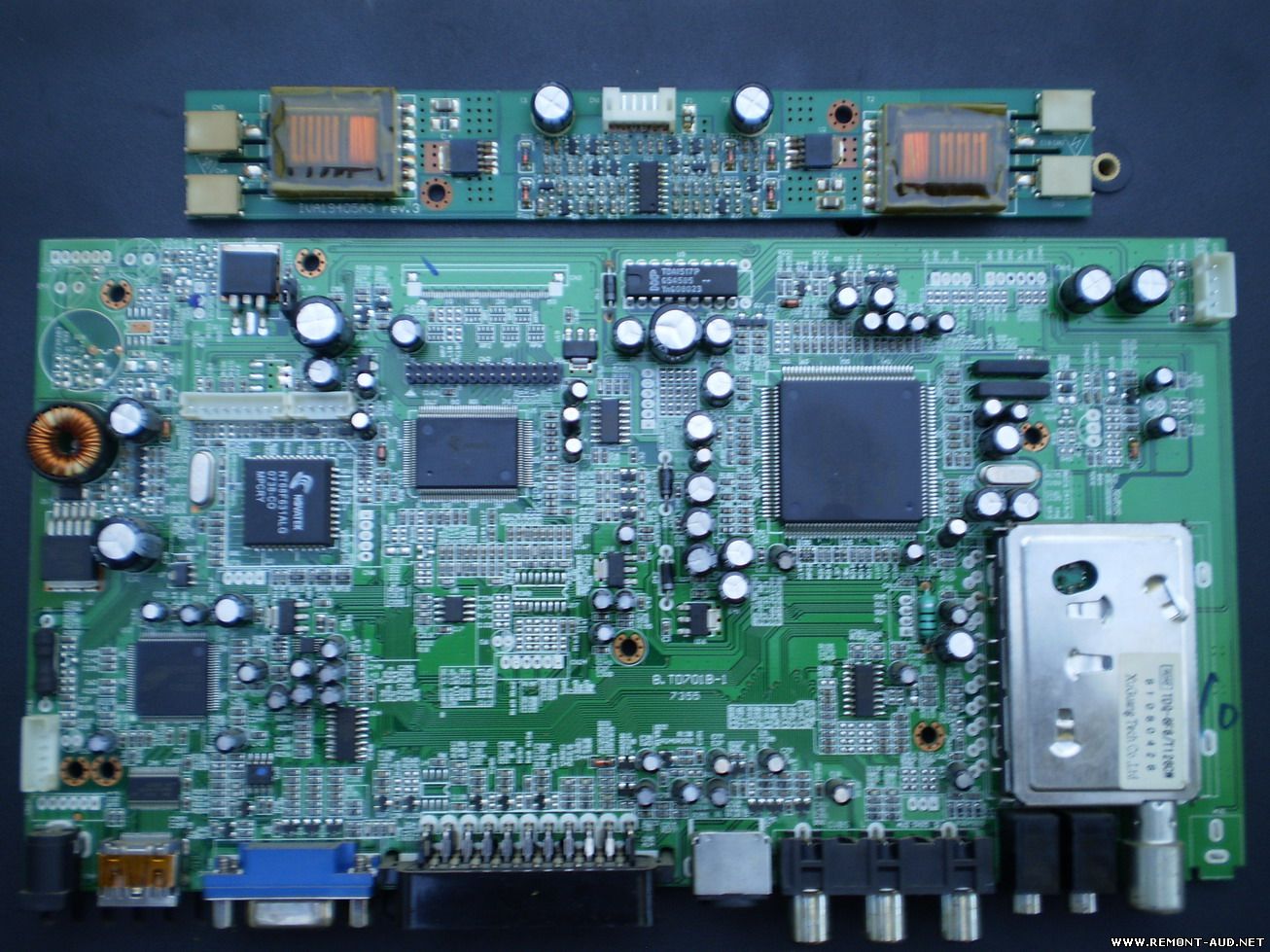 Lcd 2200. Hyundai h-lcd2200. Mainboard b.td701b-1.